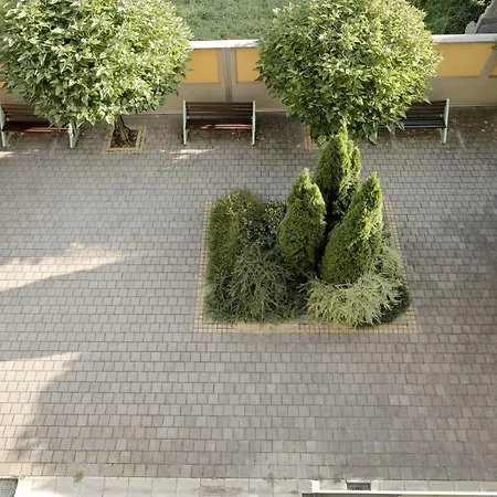 Apartment Park *